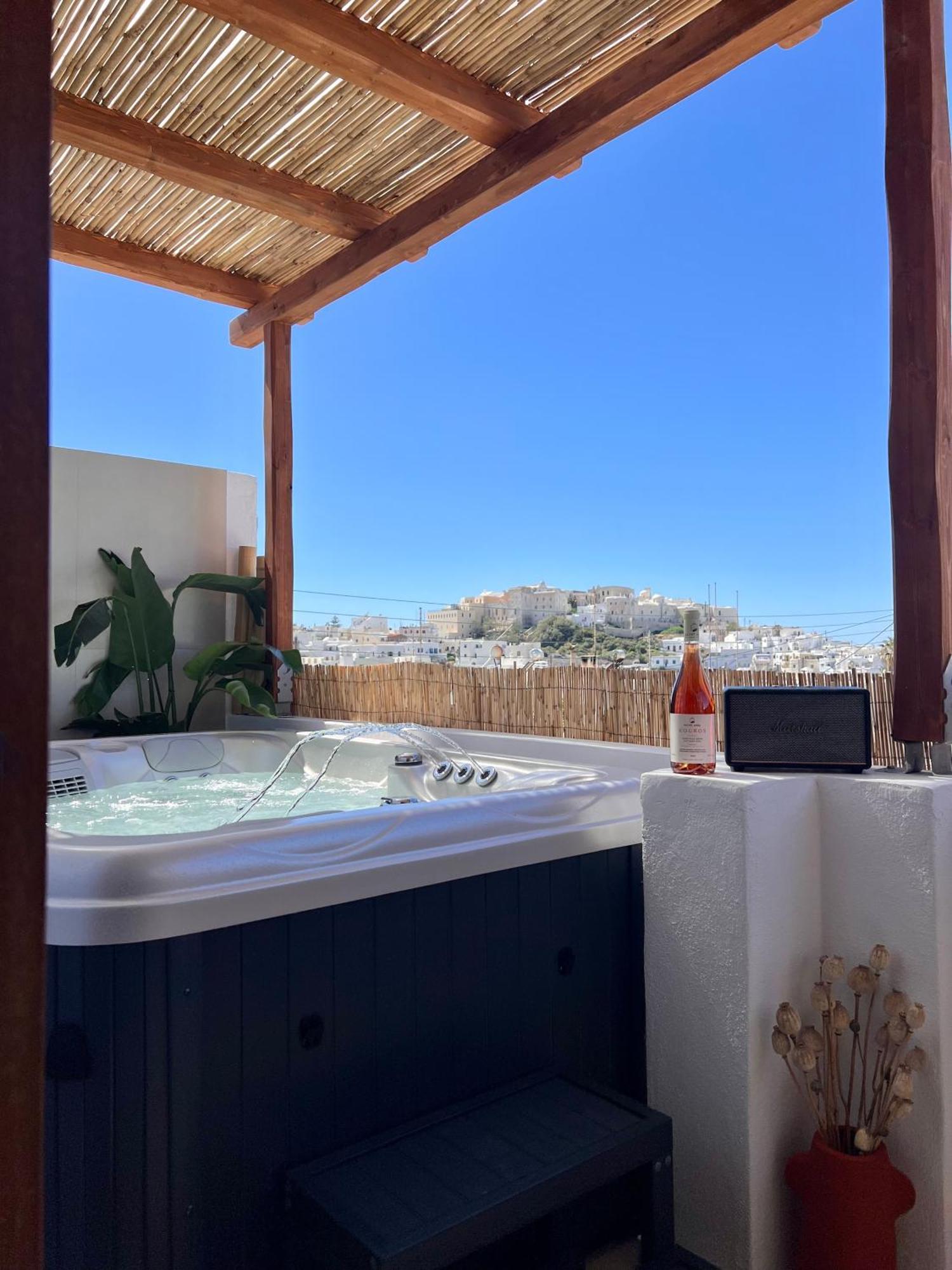 Hiviscus Suite Naxos Naxos City ภายนอก รูปภาพ